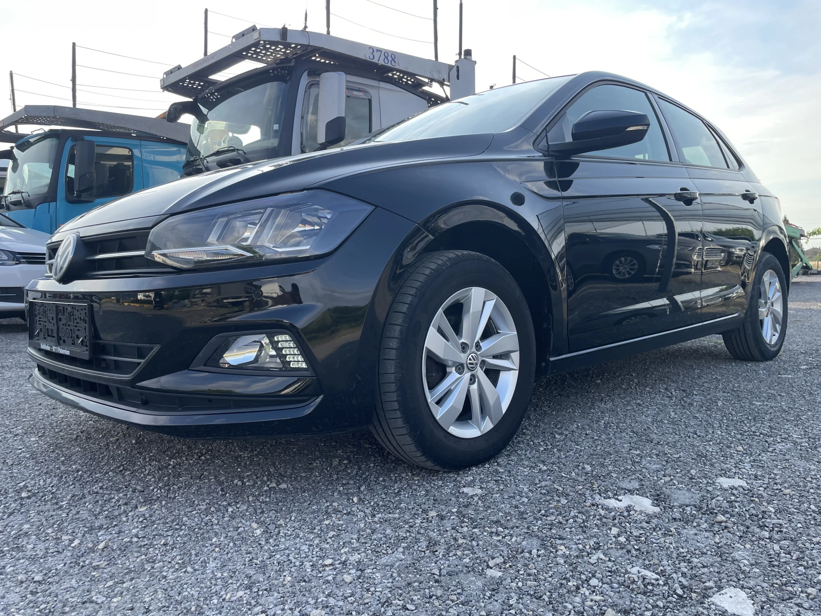 VW Polo BLACK , снимка 2 - Автомобили и джипове - 55322424
