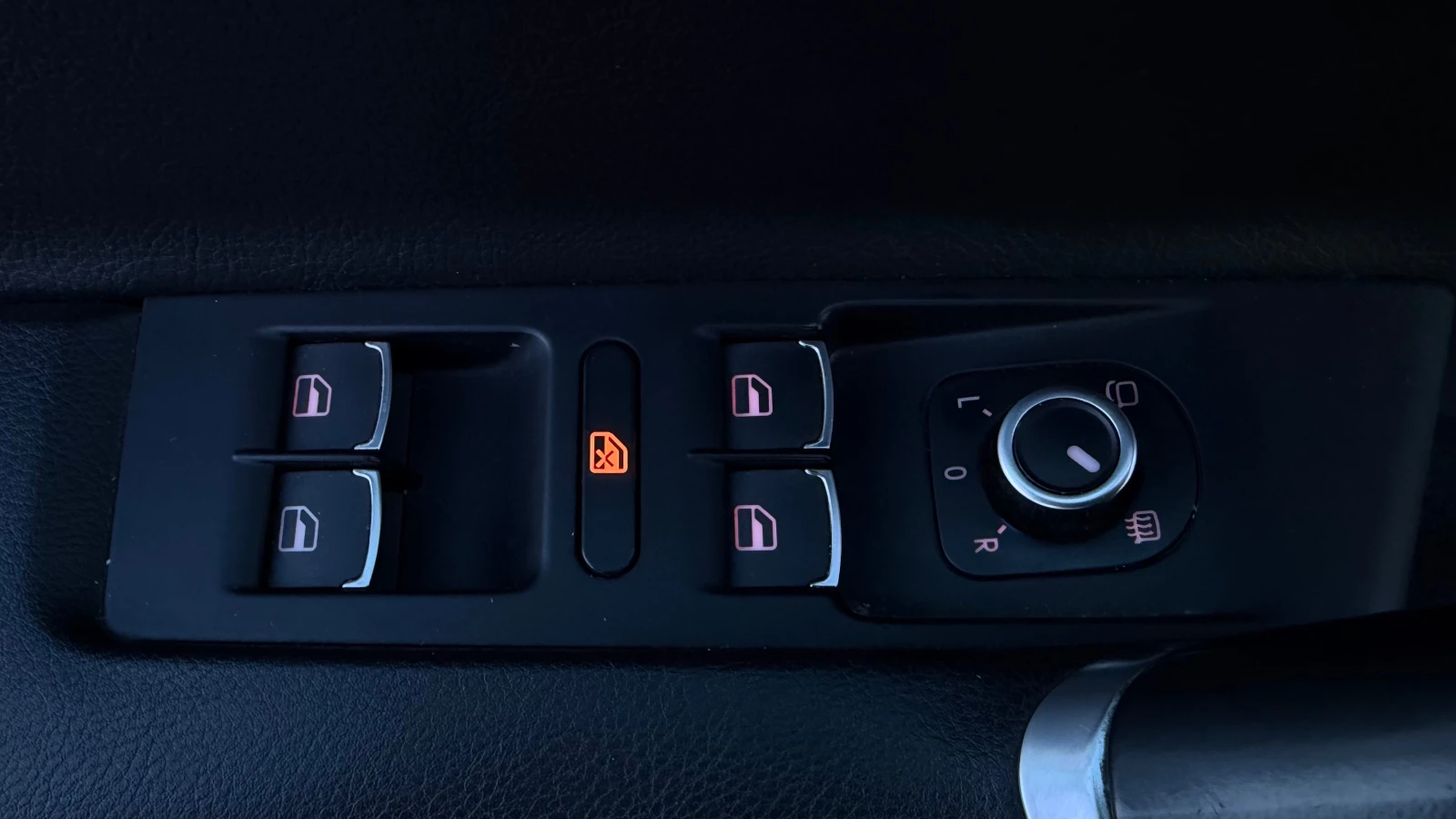 VW Passat, снимка 13 - Автомобили и джипове - 55358481
