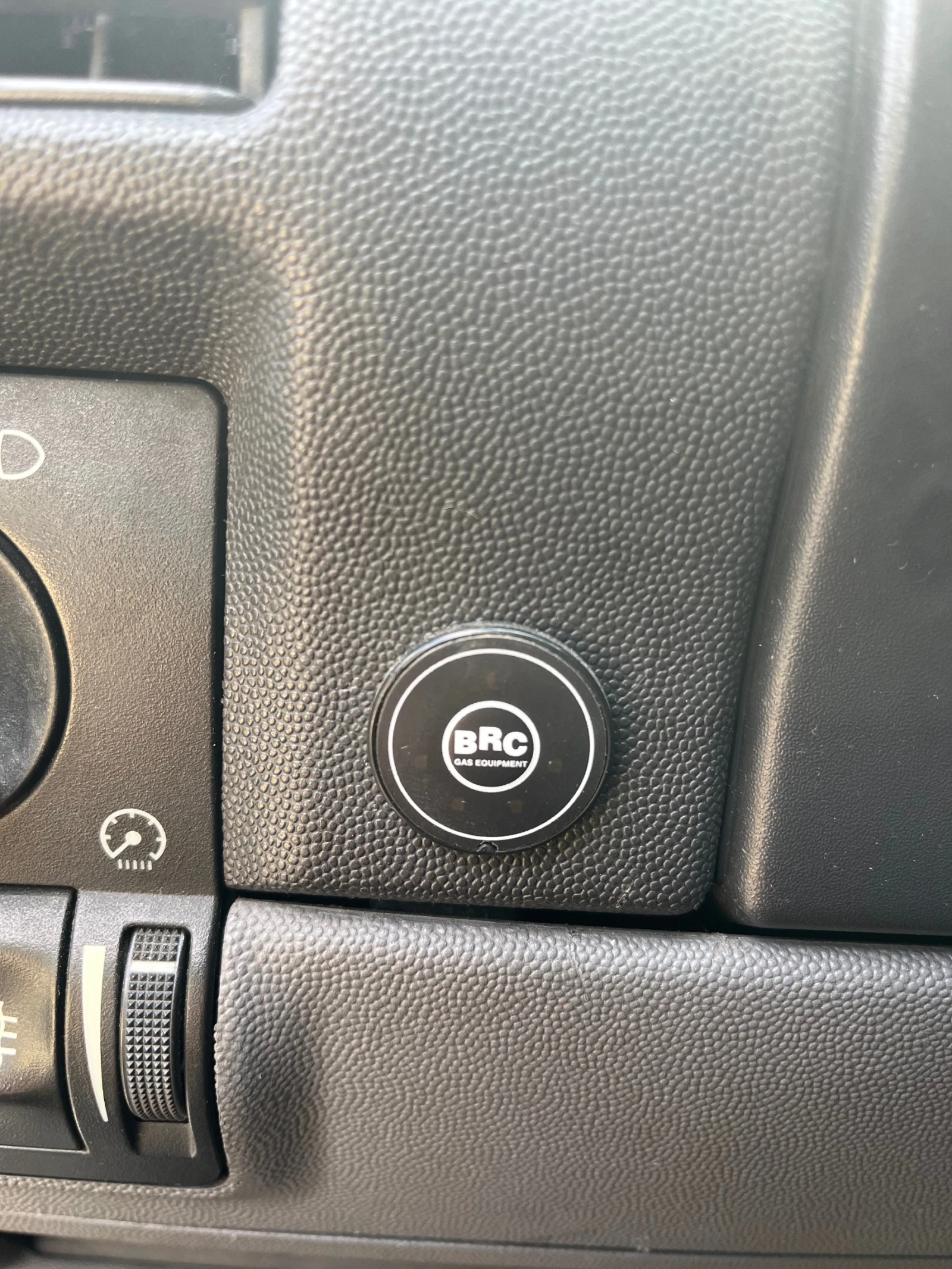 Opel Corsa, снимка 7 - Автомобили и джипове - 55406984