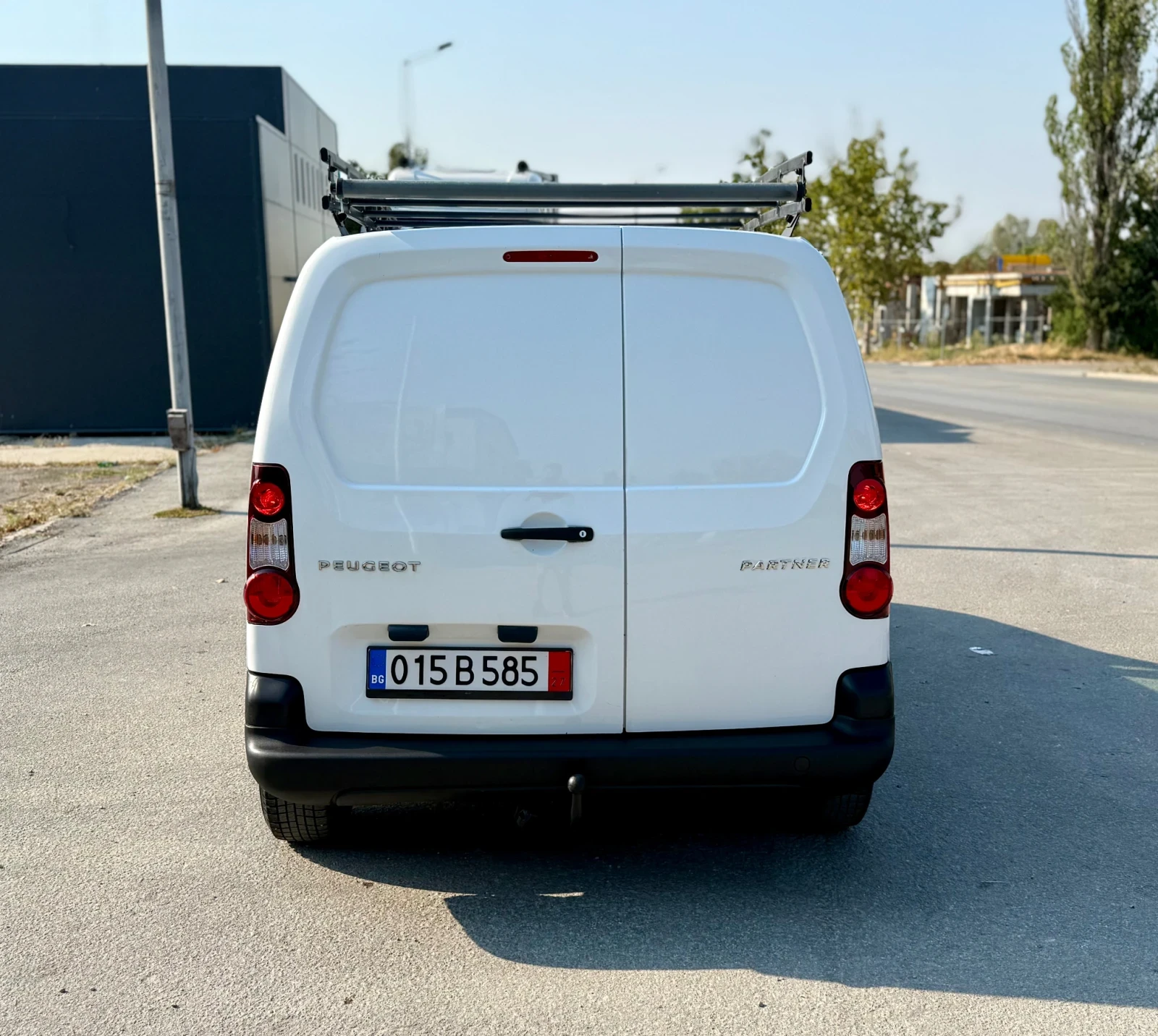 Peugeot Partner 1.6HDI* 3 МЕСТЕН* КЛИМАТИК* БАГАЖНИК* ЕВРО 5, снимка 7 - Автомобили и джипове - 55709894