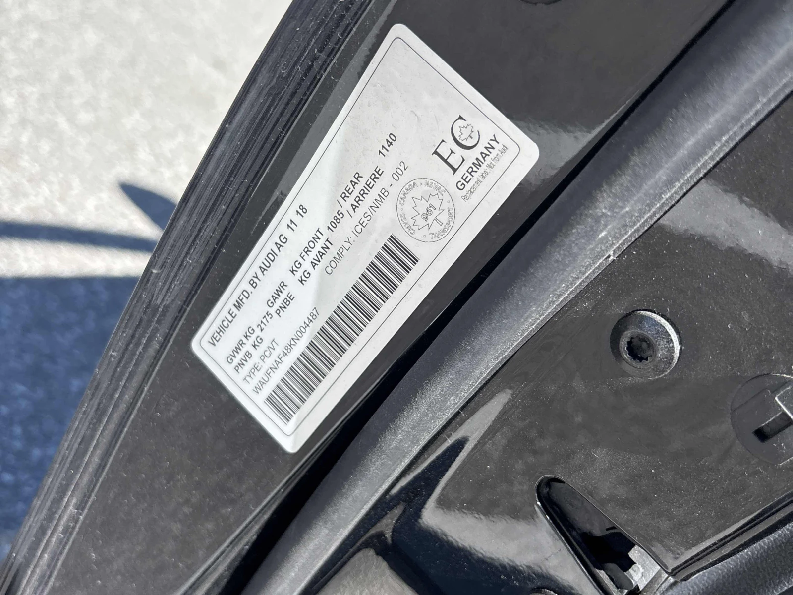 Audi A4 Technik, NIGHT PACK, АВТОКРЕДИТ, снимка 10 - Автомобили и джипове - 56023812