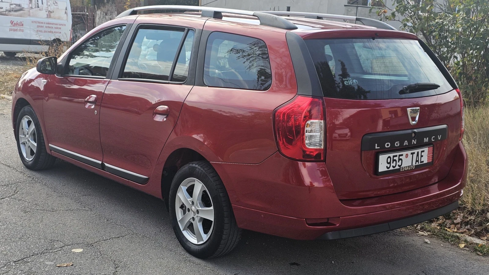 Dacia Logan 1.2 MCV, снимка 6 - Автомобили и джипове - 56531584