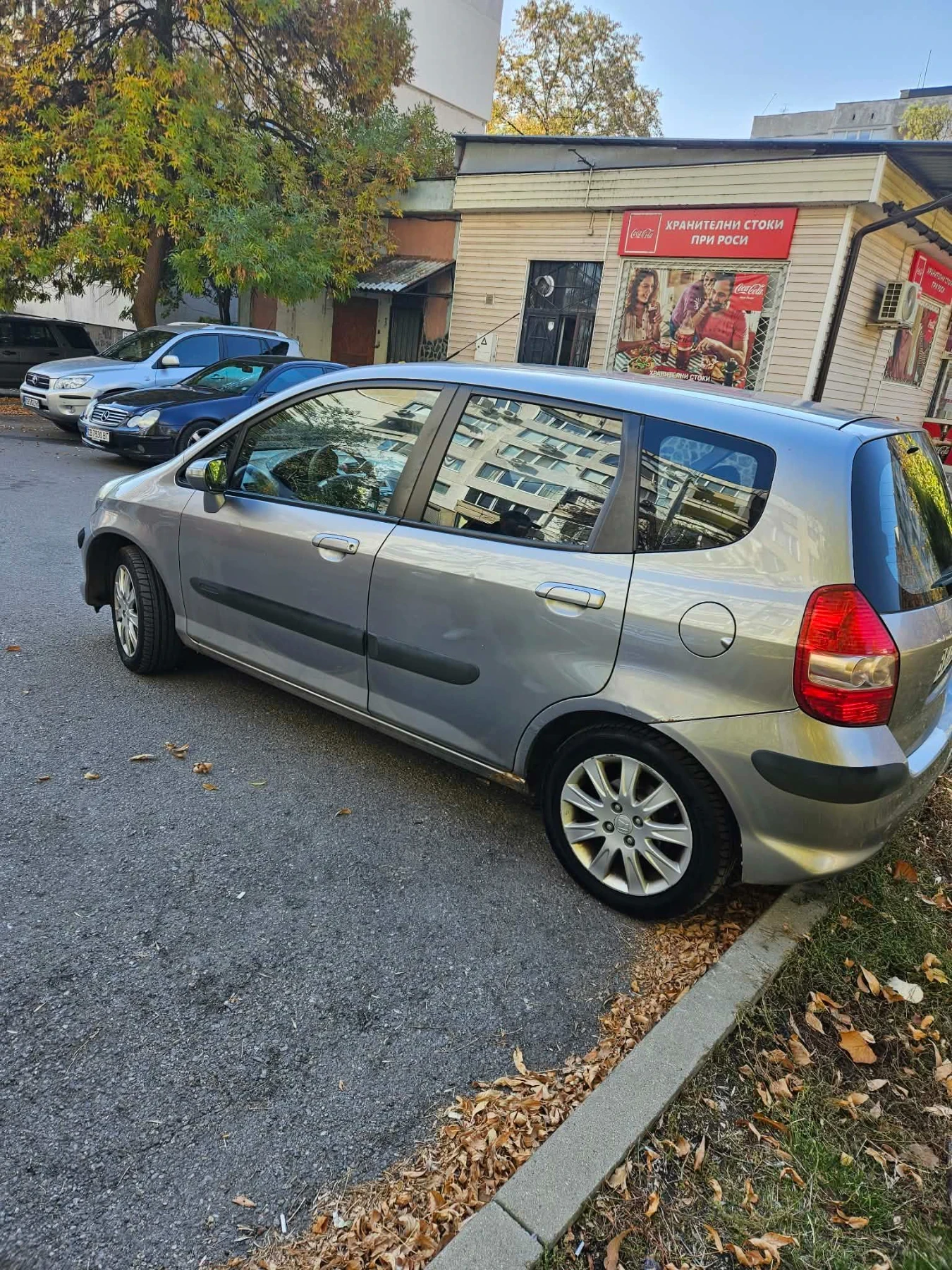 Honda Jazz, снимка 4 - Автомобили и джипове - 56606671