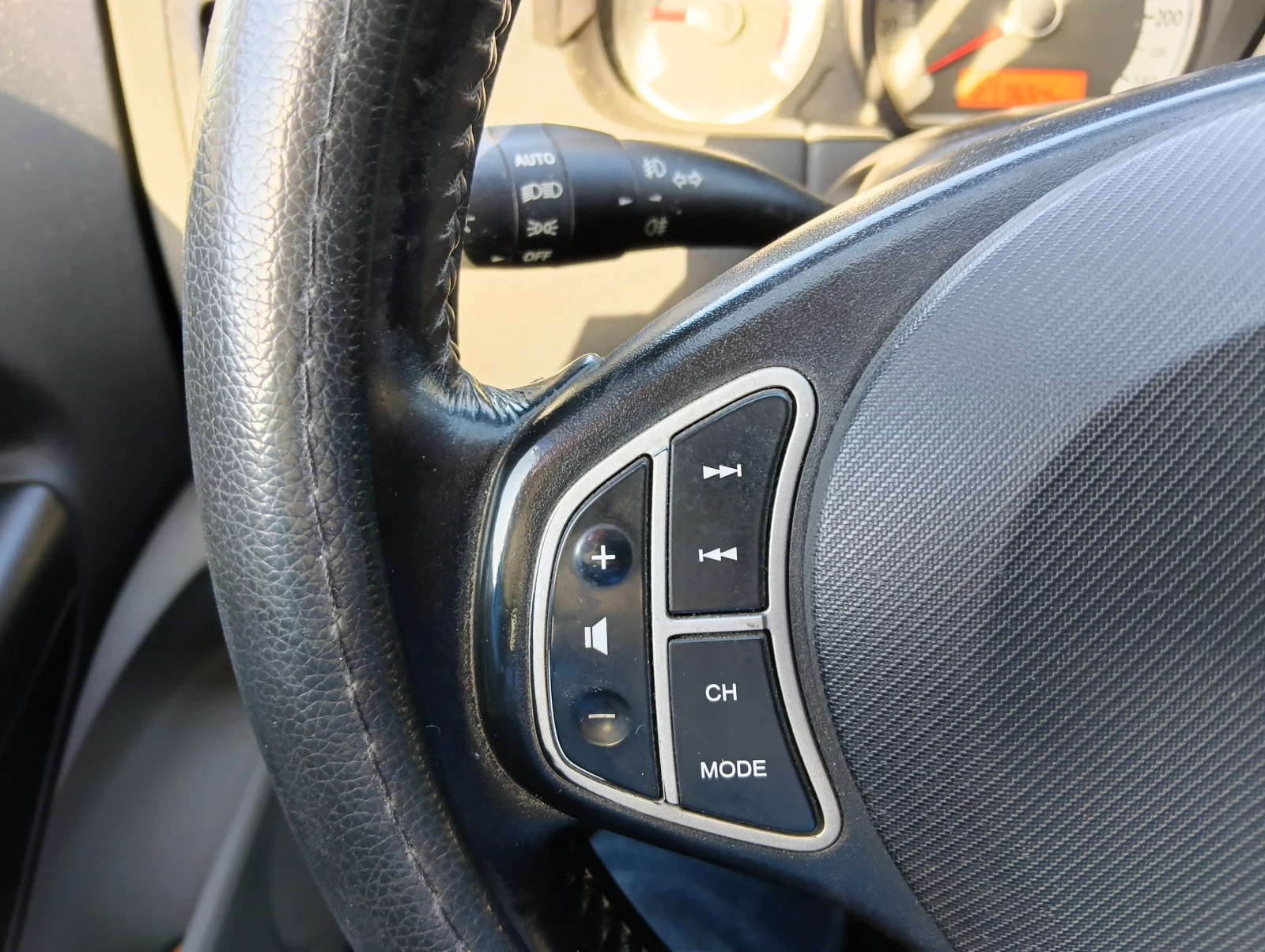 Kia Ceed 1.6 CRDi , снимка 5 - Автомобили и джипове - 56646219