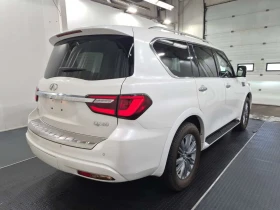 Infiniti QX80 * LUXE 8 PASSENGER AWD * CARFAX * БЕЗ ПЪРВОНАЧАЛНА, снимка 3