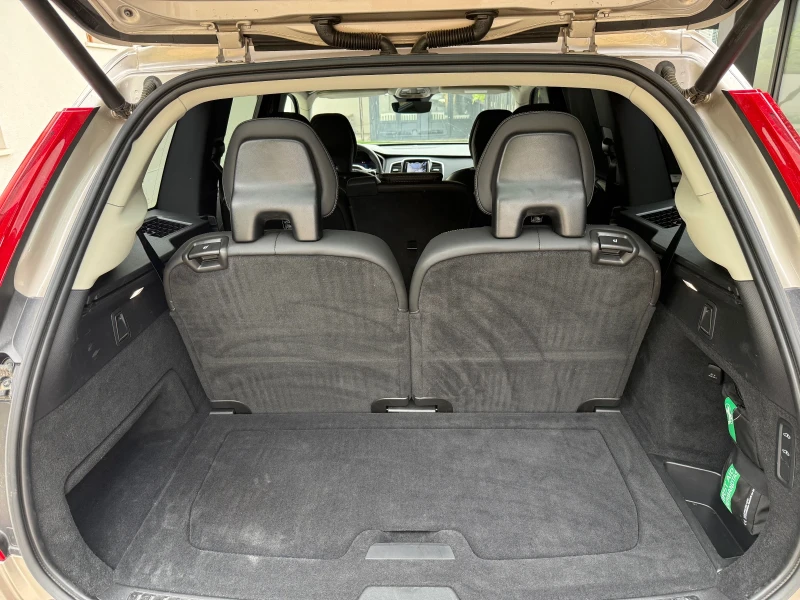 Volvo Xc90 B6 Mild Hybrid, снимка 15 - Автомобили и джипове - 52269269