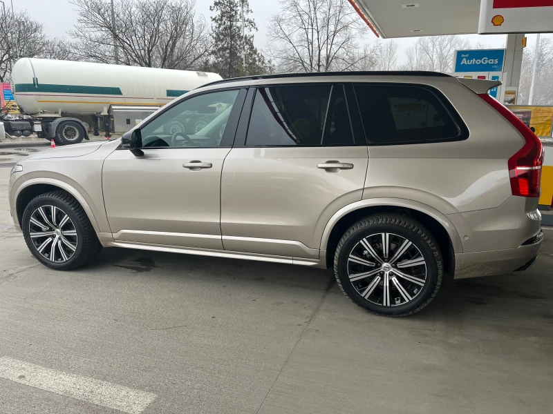 Volvo Xc90 B6 Mild Hybrid, снимка 4 - Автомобили и джипове - 52269269