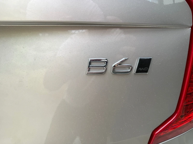 Volvo Xc90 B6 Mild Hybrid, снимка 17 - Автомобили и джипове - 52269269