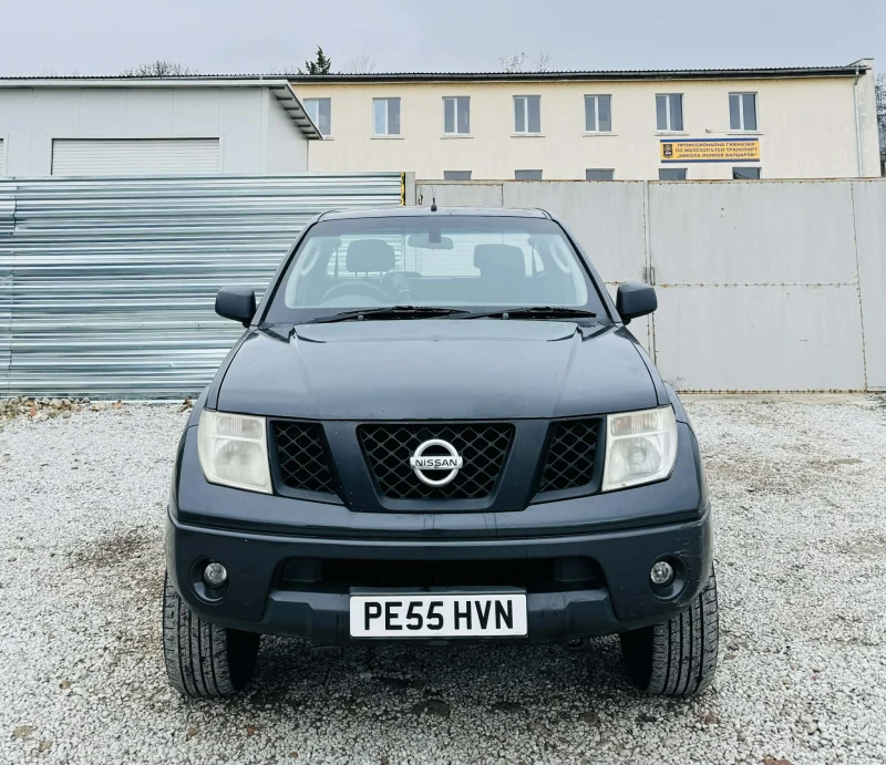Nissan Navara, снимка 2 - Автомобили и джипове - 52887946
