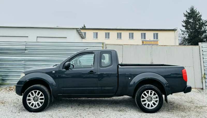 Nissan Navara, снимка 4 - Автомобили и джипове - 52887946