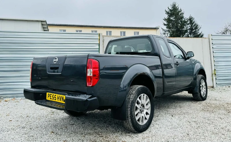 Nissan Navara, снимка 5 - Автомобили и джипове - 52887946