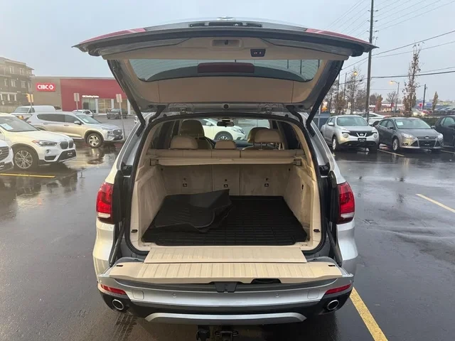 BMW X5 I * M-Package* * HeadUp* AвтоКредит* (ЦЕНА ДО БГ), снимка 8 - Автомобили и джипове - 53243694