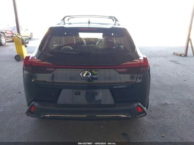Lexus UX 250h F SPORT* Фиксирана цена - изображение 8