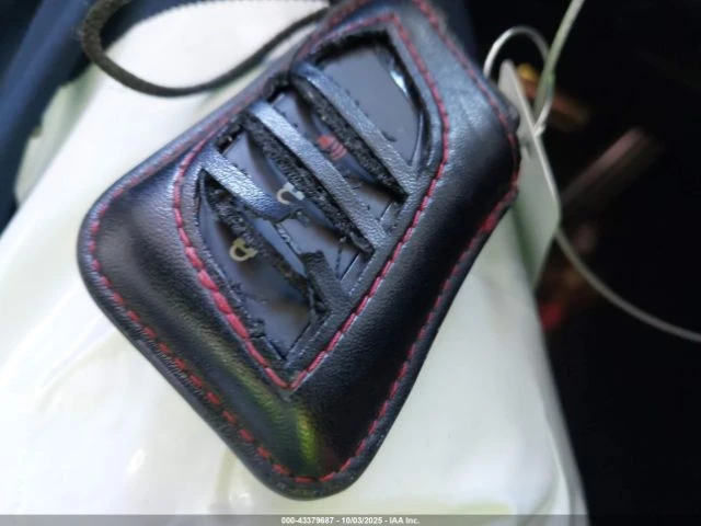 Lexus UX 250h F SPORT* Фиксирана цена, снимка 15 - Автомобили и джипове - 53576452