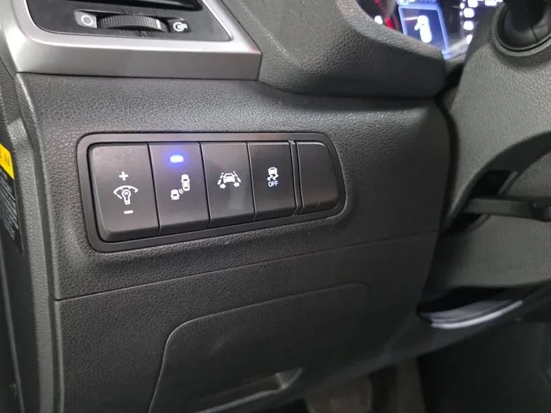 Hyundai Tucson юDiesel 1.7 2Wd Modern, снимка 17 - Автомобили и джипове - 56304297