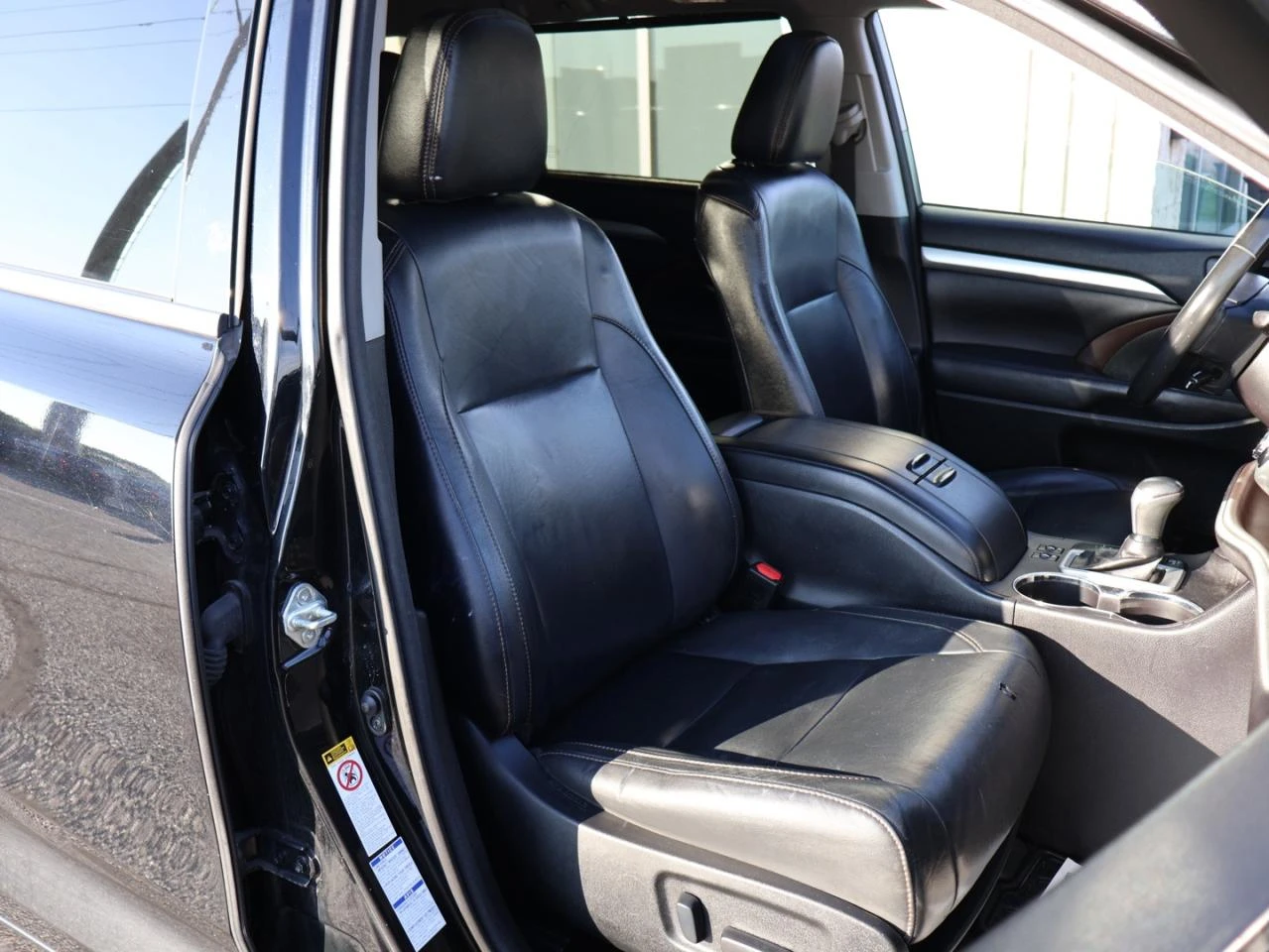 Toyota Highlander XLE| AWD| 7-SEATS| CAMERA| LEATHER| KEYLESS|  | Mobile.bg   14