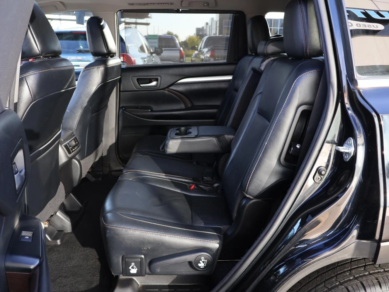 Toyota Highlander XLE| AWD| 7-SEATS| CAMERA| LEATHER| KEYLESS|  | Mobile.bg   15