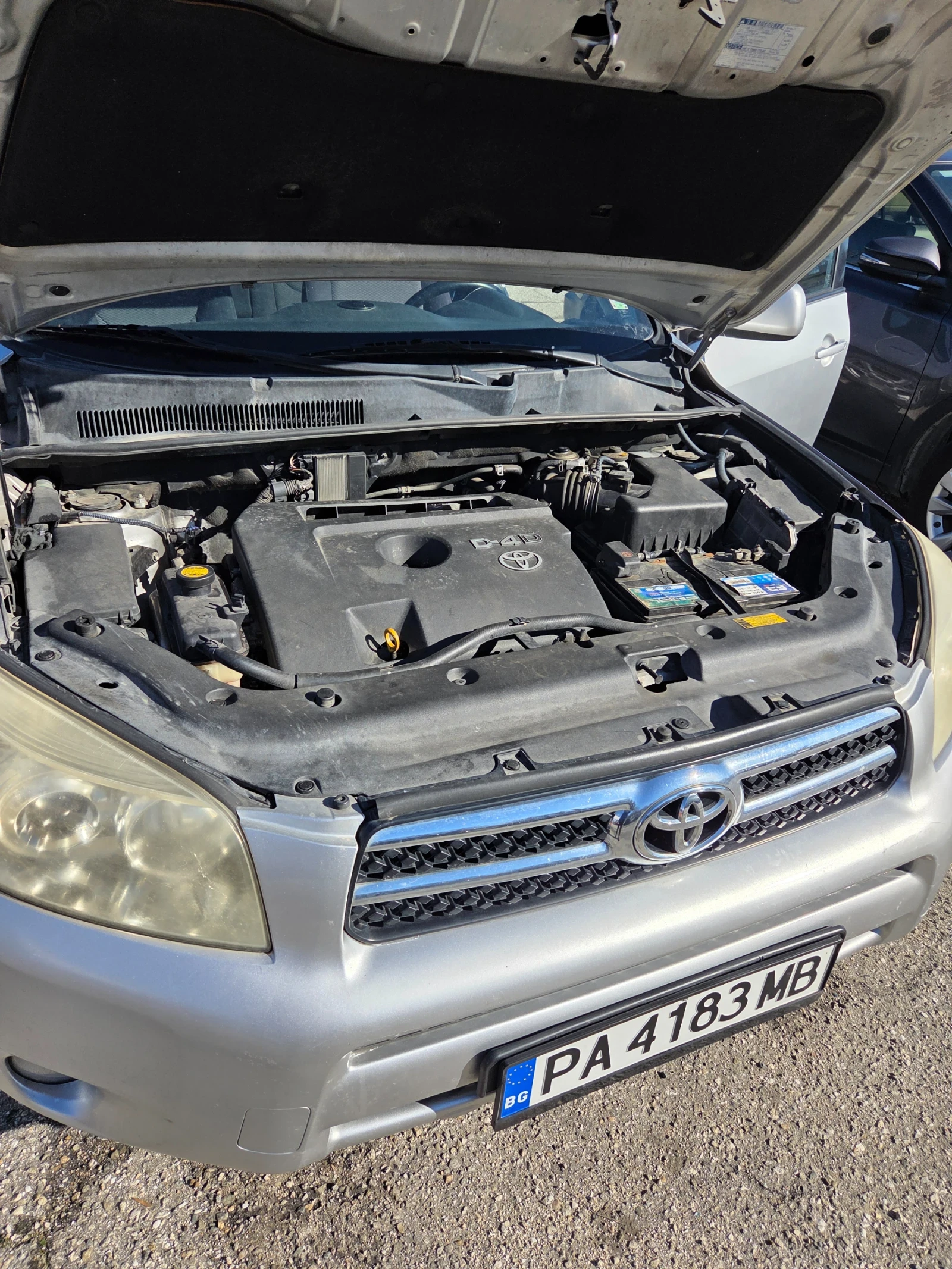 Toyota Rav4  - изображение 10