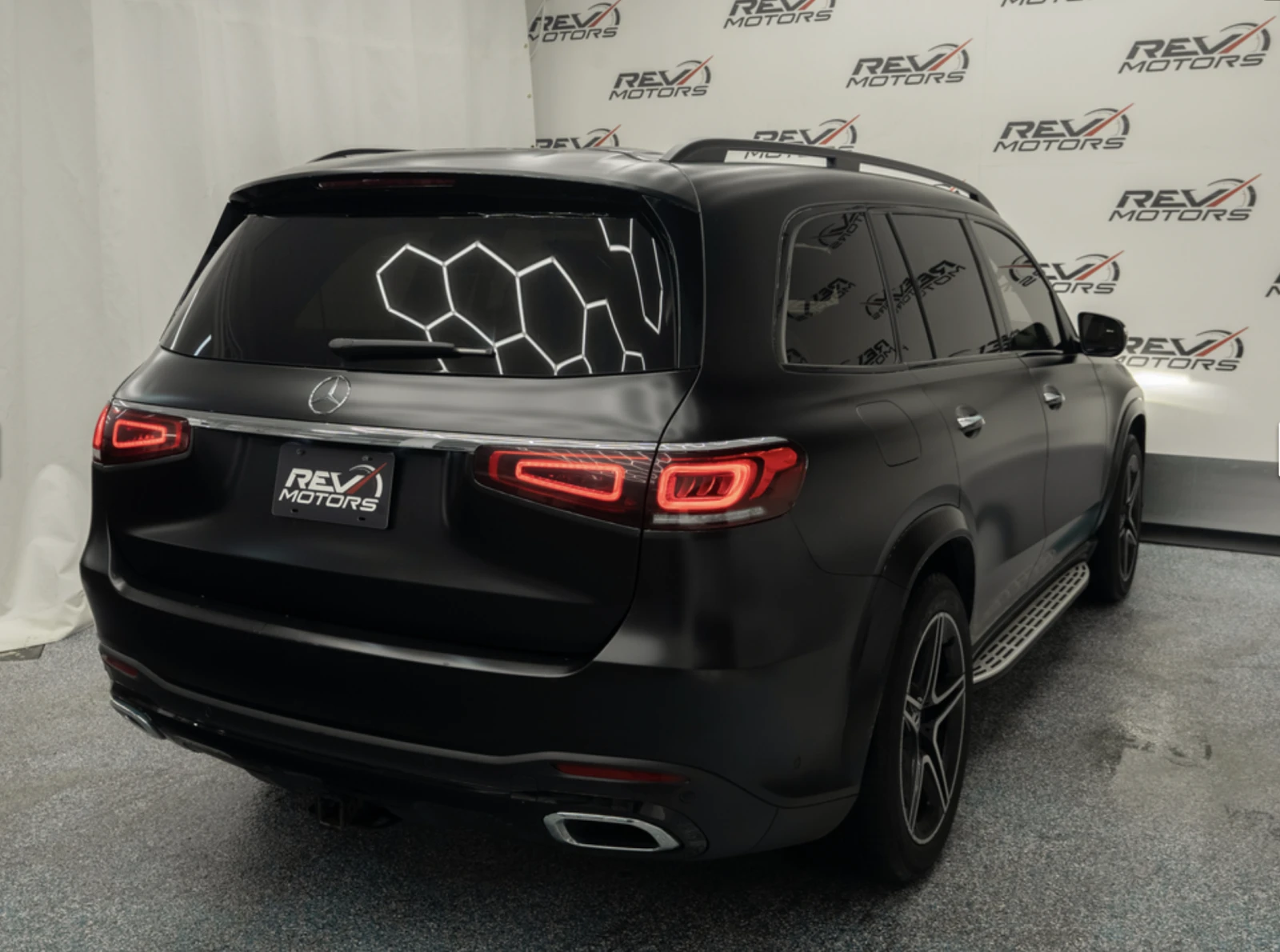 Mercedes-Benz GLS 450 AMG, снимка 4 - Автомобили и джипове - 54120744