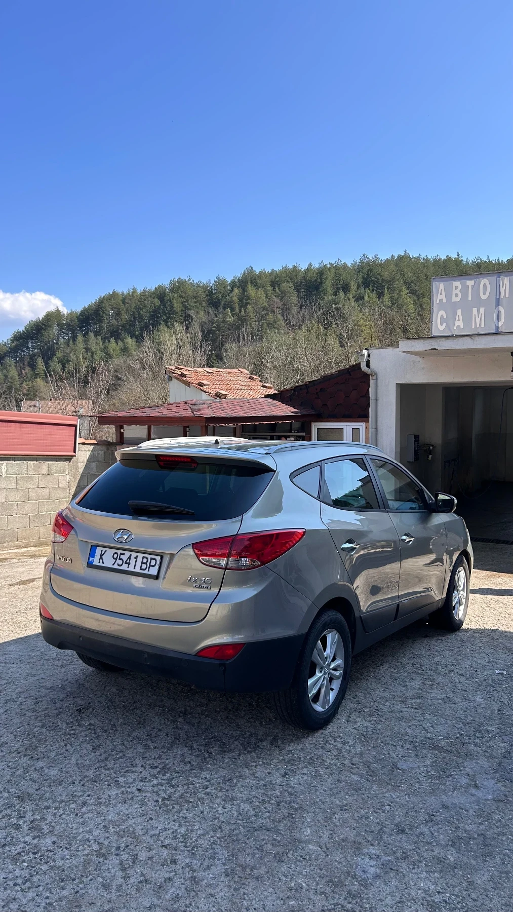 Hyundai IX35 1.7CRDi, снимка 4 - Автомобили и джипове - 54293581