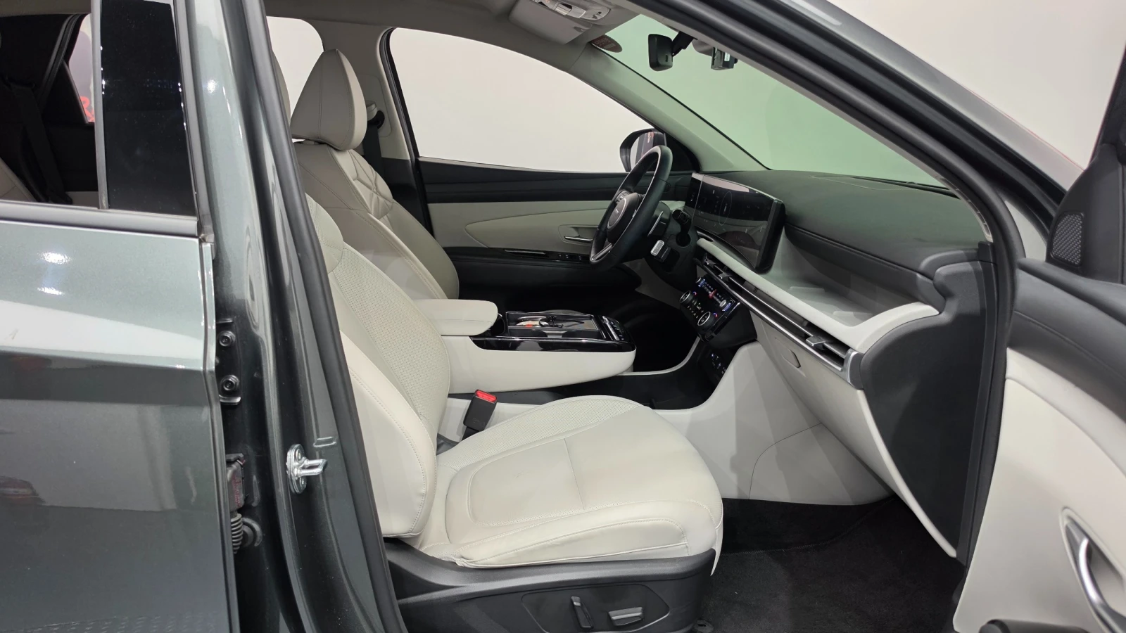 Hyundai Tucson Premium | 360  | SmartSense | Вентилация, снимка 8 - Автомобили и джипове - 55826829