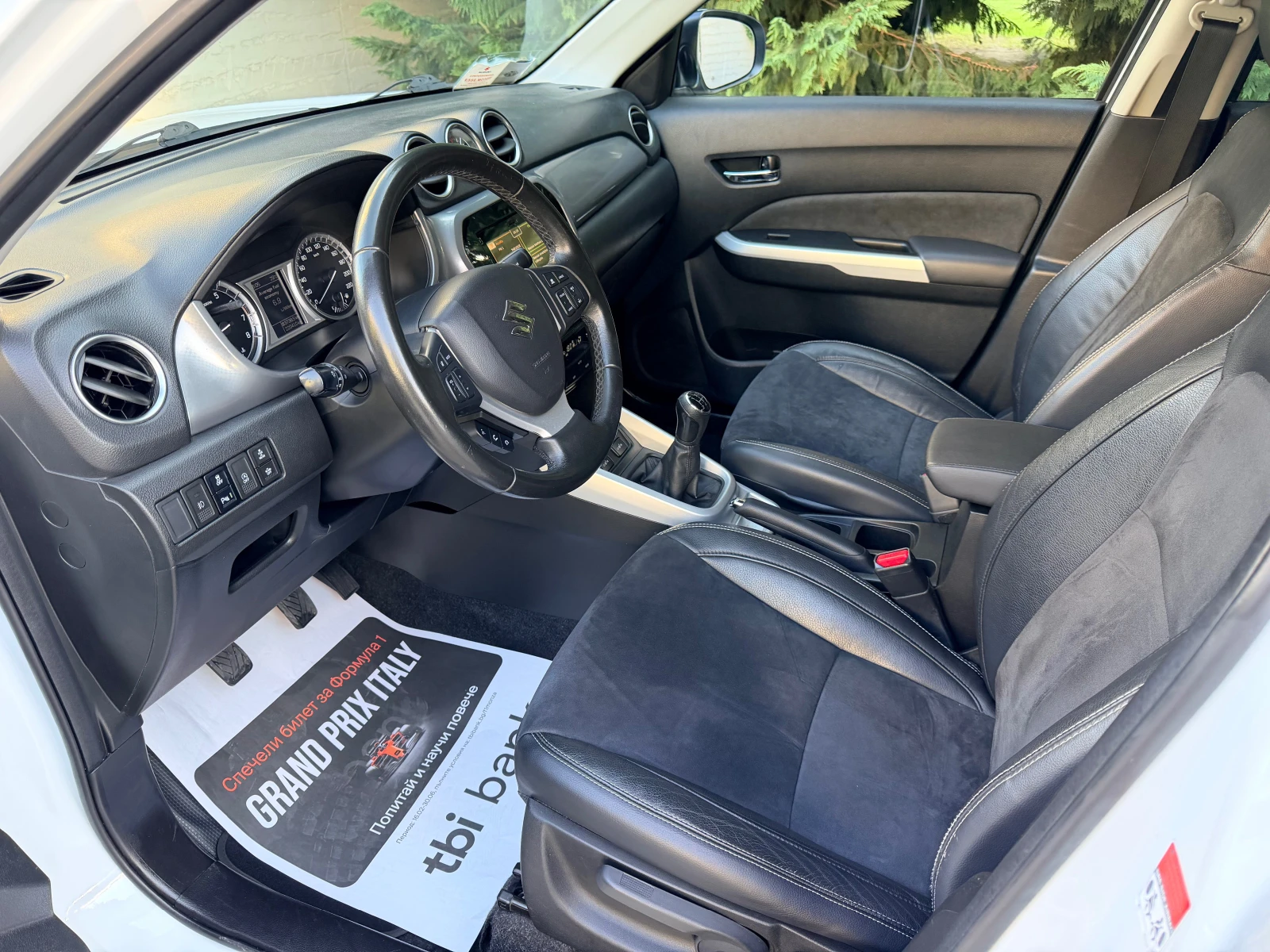 Suzuki Vitara 1.6i PREMIUM DISTRONIK KAMERA KEYLESS-GO PODGREV, снимка 8 - Автомобили и джипове - 55901543