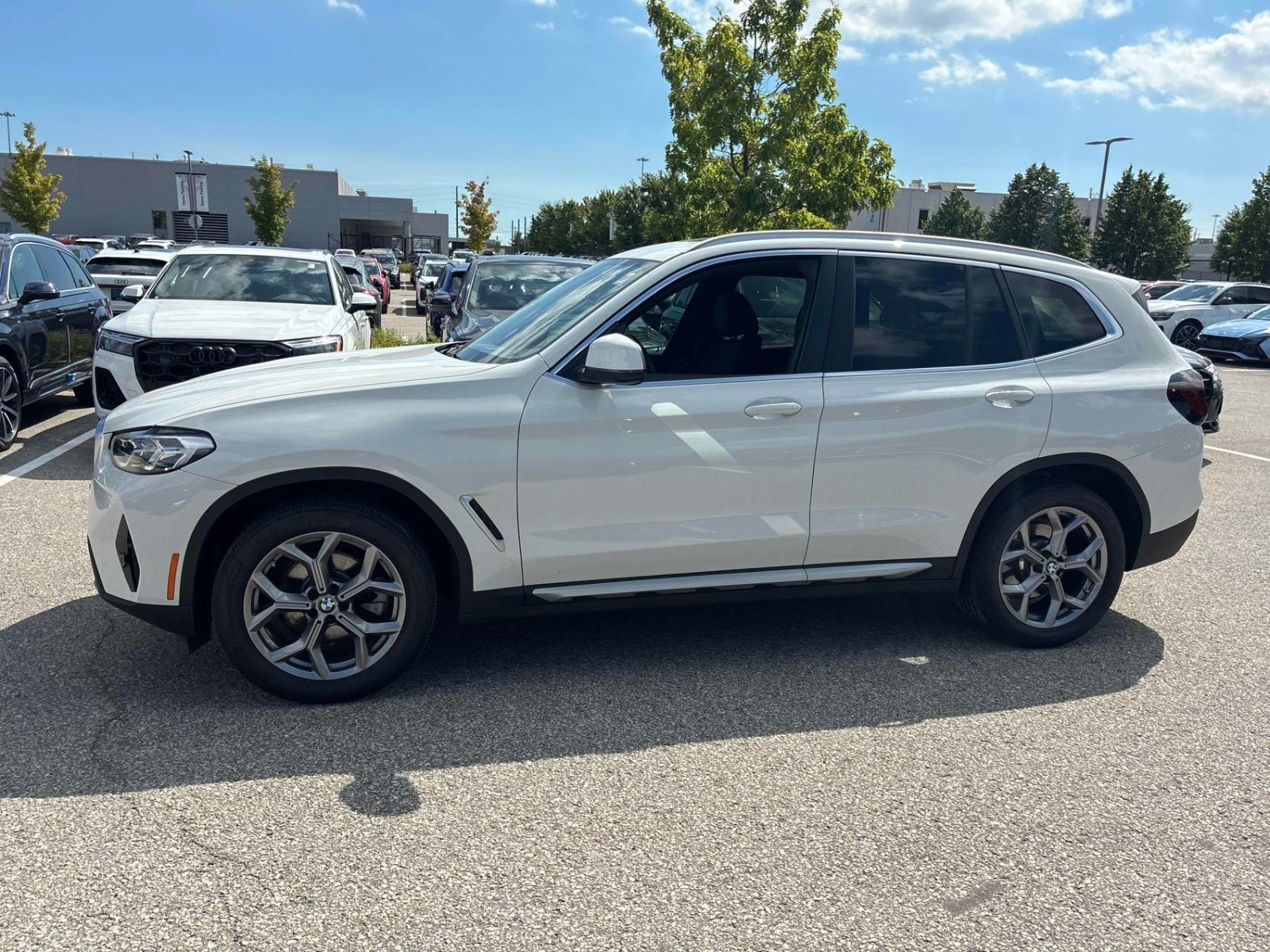 BMW X3 xDrive30i * АвтоКредит * (ЦЕНА ДО БГ), снимка 2 - Автомобили и джипове - 56281737