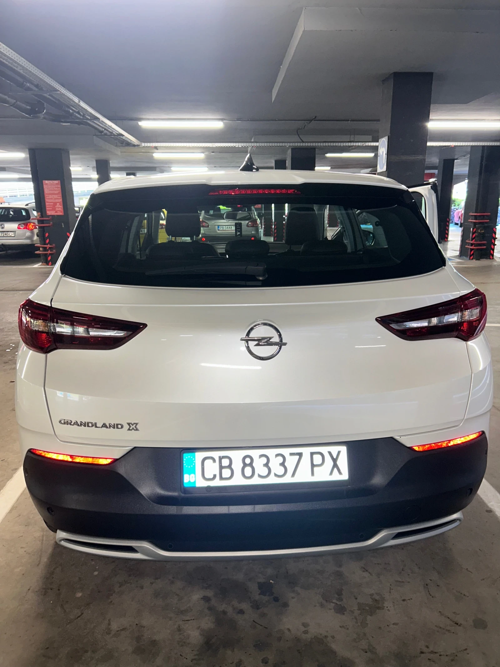 Opel Grandland X 1.6 Бензин, 180к.с, снимка 2 - Автомобили и джипове - 56309370