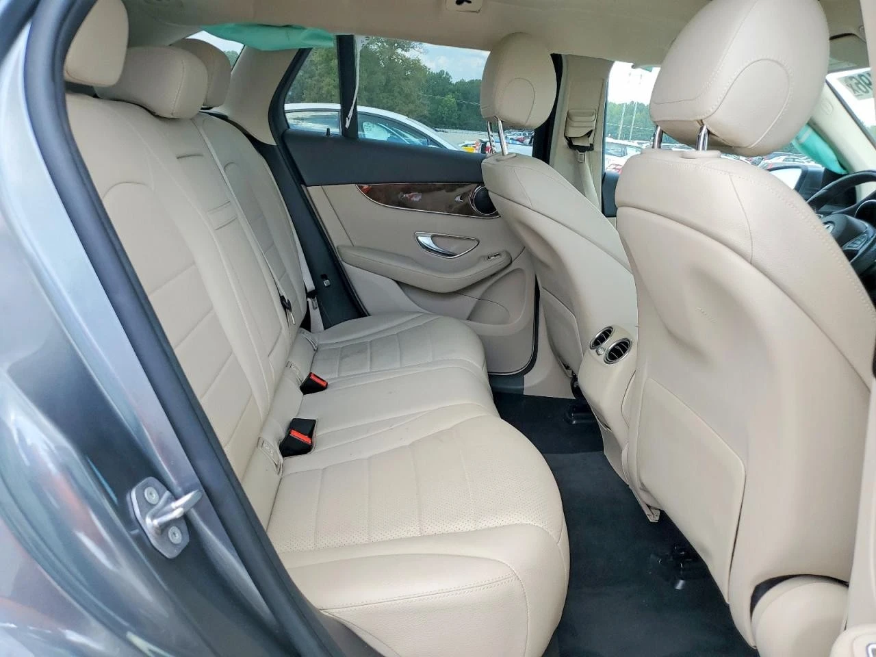 Mercedes-Benz GLC 300, снимка 11 - Автомобили и джипове - 56346548