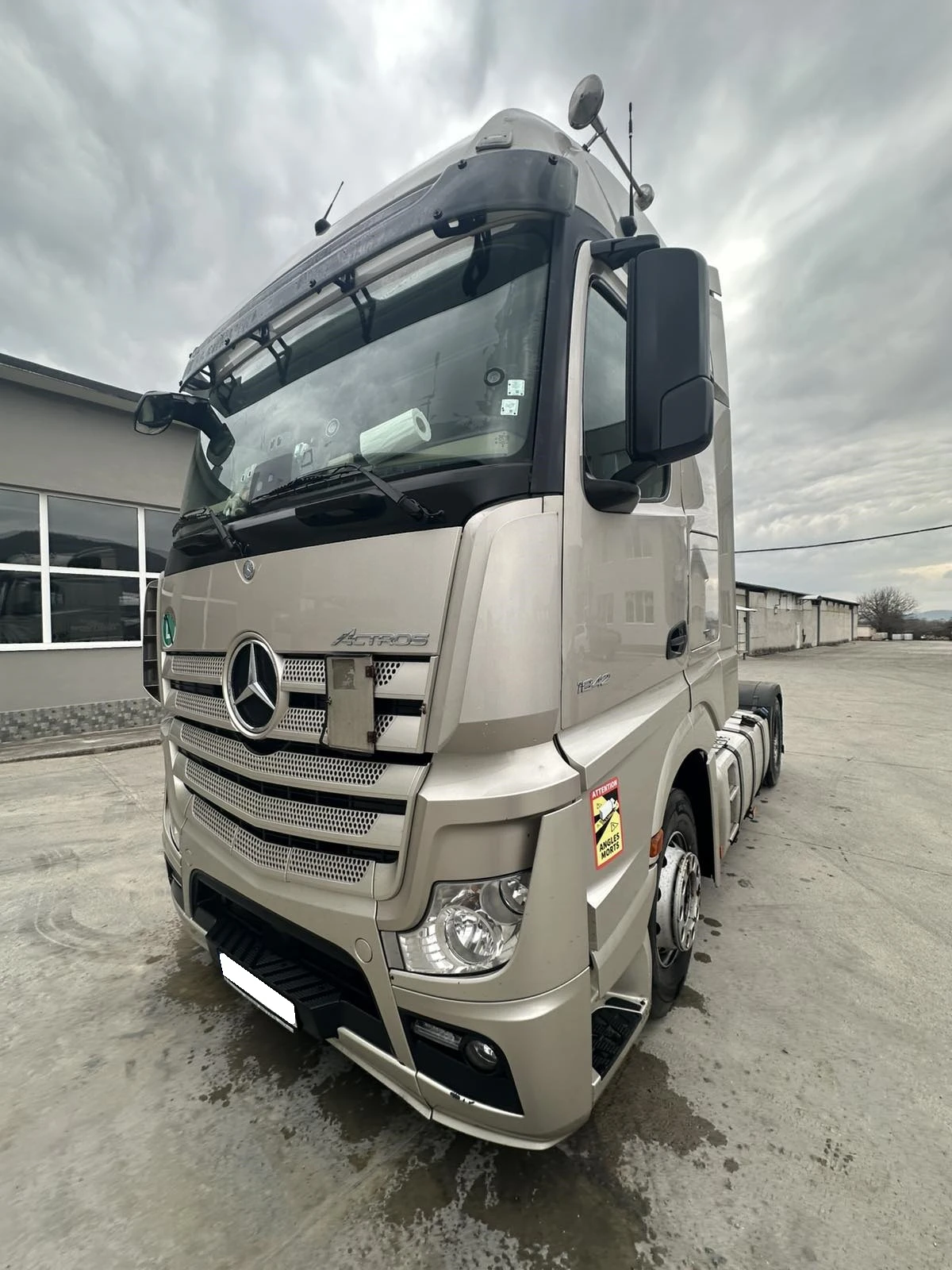 Mercedes-Benz Actros, снимка 3 - Камиони - 53942366