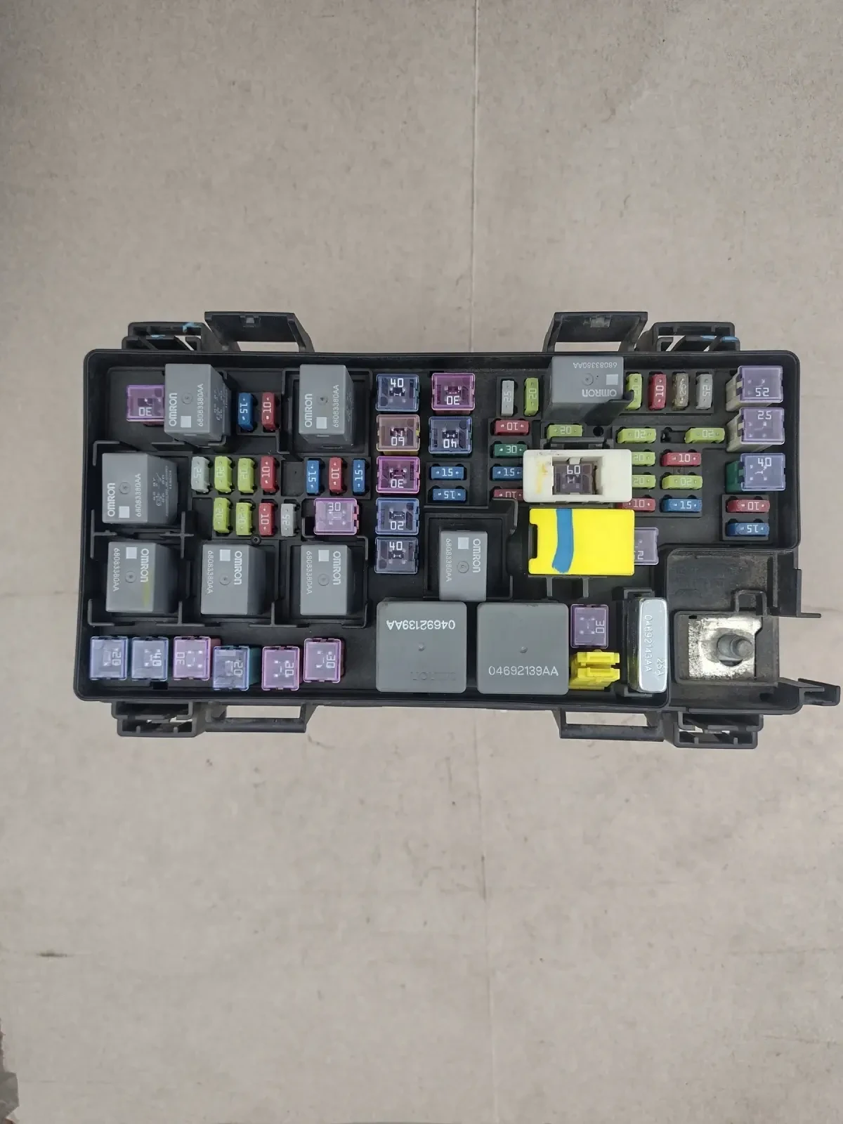 68089320AC   /     JEEP GRAND CHEROKEE IV  R62335-001 | Mobile.bg   2