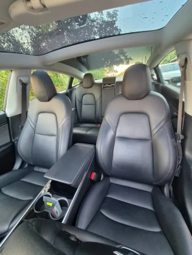 Tesla Model 3 Performance/20г, снимка 11