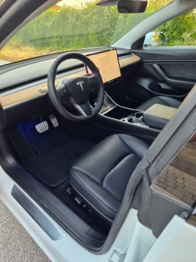 Tesla Model 3 Performance/20г, снимка 9