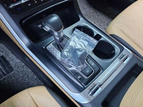 Kia Carnival 2.2 Automatic, снимка 9