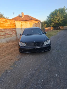 Mercedes-Benz CLK .