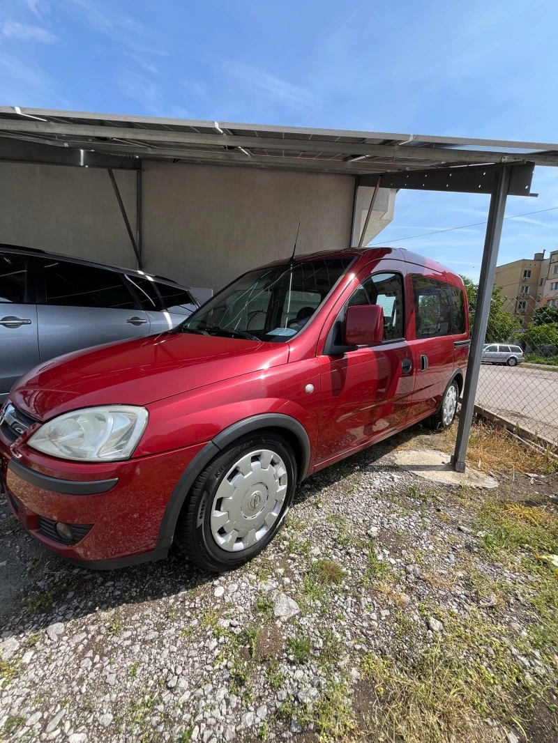 Opel Combo, снимка 2 - Автомобили и джипове - 46562329