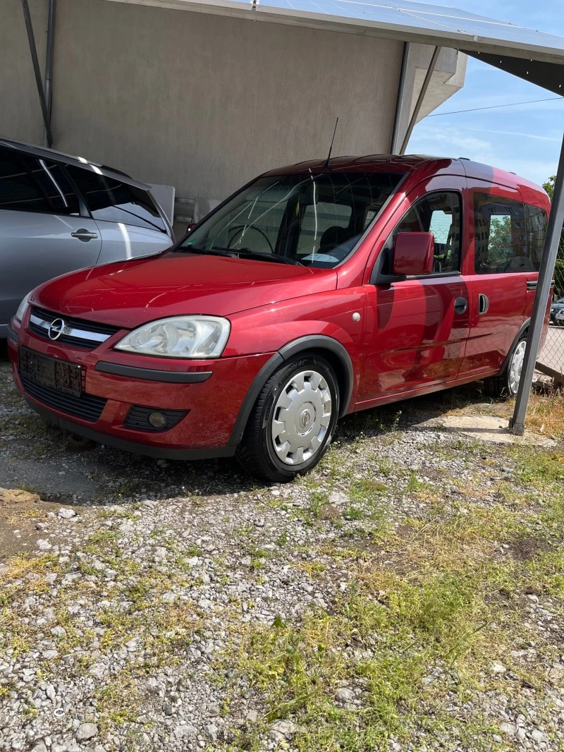 Opel Combo, снимка 9 - Автомобили и джипове - 46562329