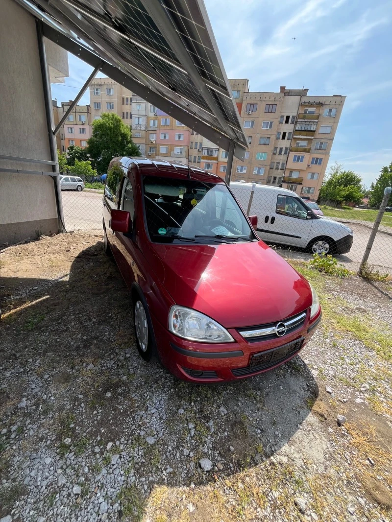 Opel Combo, снимка 1 - Автомобили и джипове - 46562329