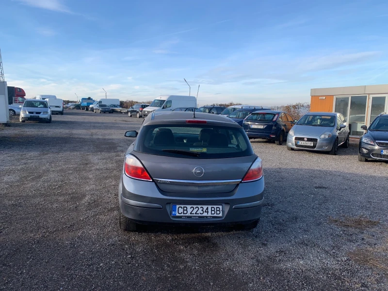 Opel Astra 1, 4i ГАЗ+ БЕНЗИН, снимка 4 - Автомобили и джипове - 48027162