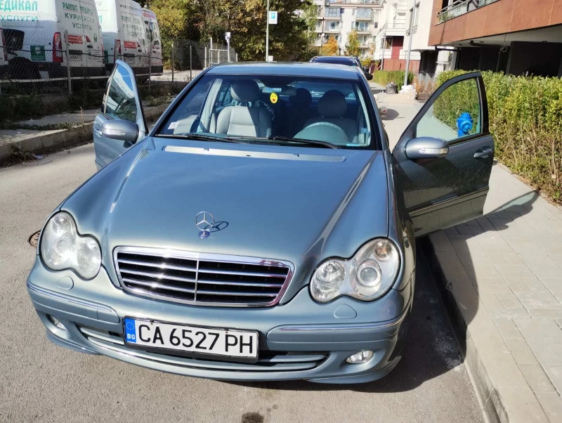 Mercedes-Benz C 270, снимка 15 - Автомобили и джипове - 48523476