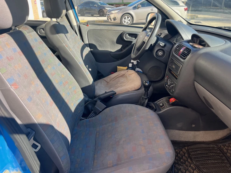 Opel Corsa 1, 7 di, снимка 10 - Автомобили и джипове - 49445924