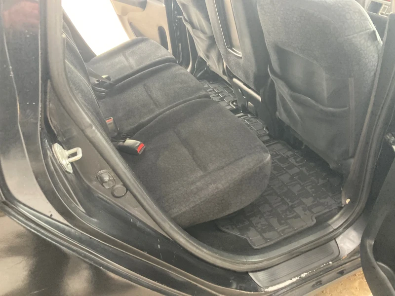 Honda Fr-v 2.2!CDTI, снимка 6 - Автомобили и джипове - 52660031