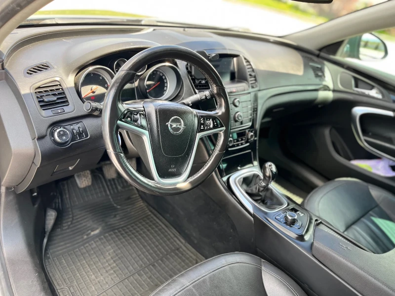 Opel Insignia, снимка 7 - Автомобили и джипове - 52802990