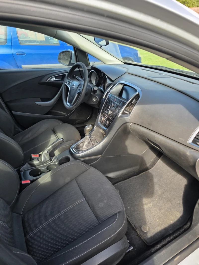 Opel Astra, снимка 6 - Автомобили и джипове - 51476083
