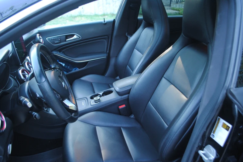 Mercedes-Benz CLA 250 4Matic, AMG Sport пакет, снимка 13 - Автомобили и джипове - 52394097