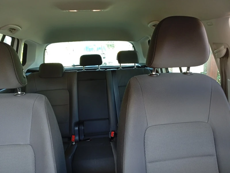 VW Sportsvan 1.6, снимка 4 - Автомобили и джипове - 51943377