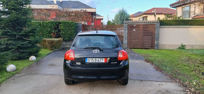 Toyota Auris  1.6  132К.С., снимка 5 - Автомобили и джипове - 52161904
