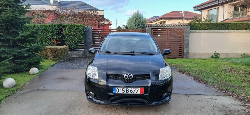 Toyota Auris  1.6  132К.С., снимка 2 - Автомобили и джипове - 52161904