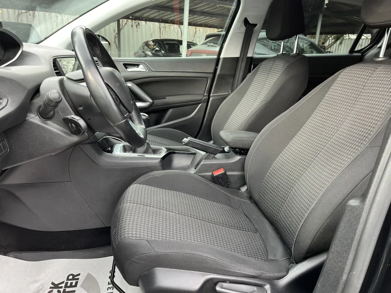 Peugeot 308 1.2 PureTech 130 BVM6, снимка 8 - Автомобили и джипове - 52552584