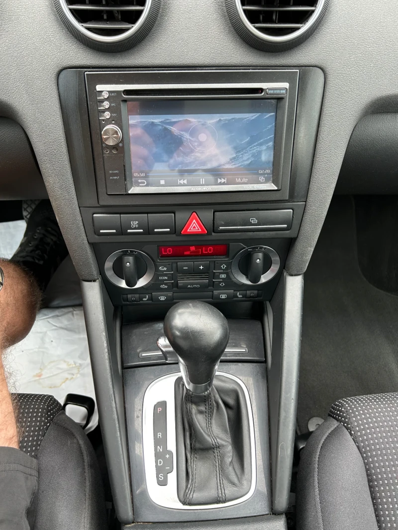 Audi A3 2.0TDi/AUTOMATIC/140K.C./АВТОКАСКО/НОВ ВНОС, снимка 13 - Автомобили и джипове - 52773572